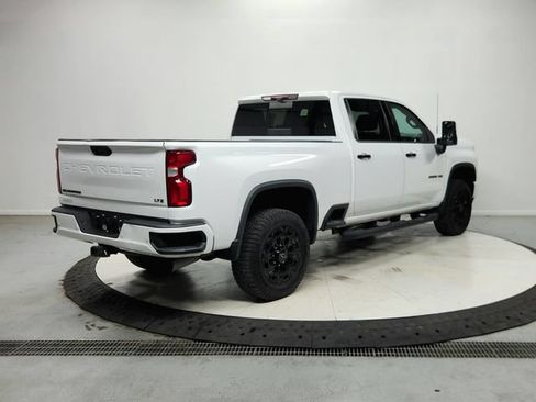 Used 2021 Chevrolet Silverado 2500 LTZ w/ LTZ Plus Package AWD/4WD image 8