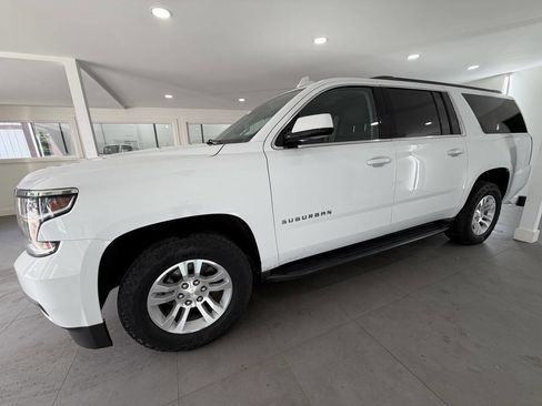 Used 2017 Chevrolet Suburban LS w/ Max Trailering Package AWD/4WD image 4