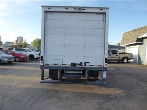 Used 2019 Ford E-350 and Econoline 350 Super Duty w/ Power Windows & Locks Group RWD image 6