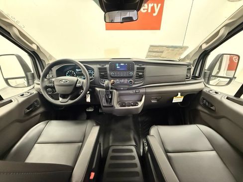 Used 2024 Ford Transit 150 Low Roof RWD image 14