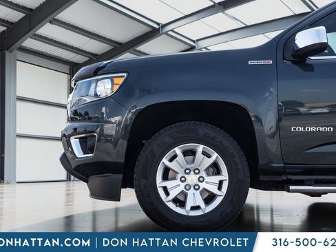 Used 2017 Chevrolet Colorado LT w/ Luxury Package, Chrome AWD/4WD image 27