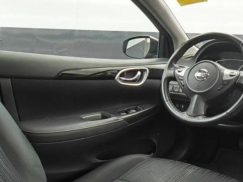 Used 2018 Nissan Sentra SV w/ Protection Package FWD image 17
