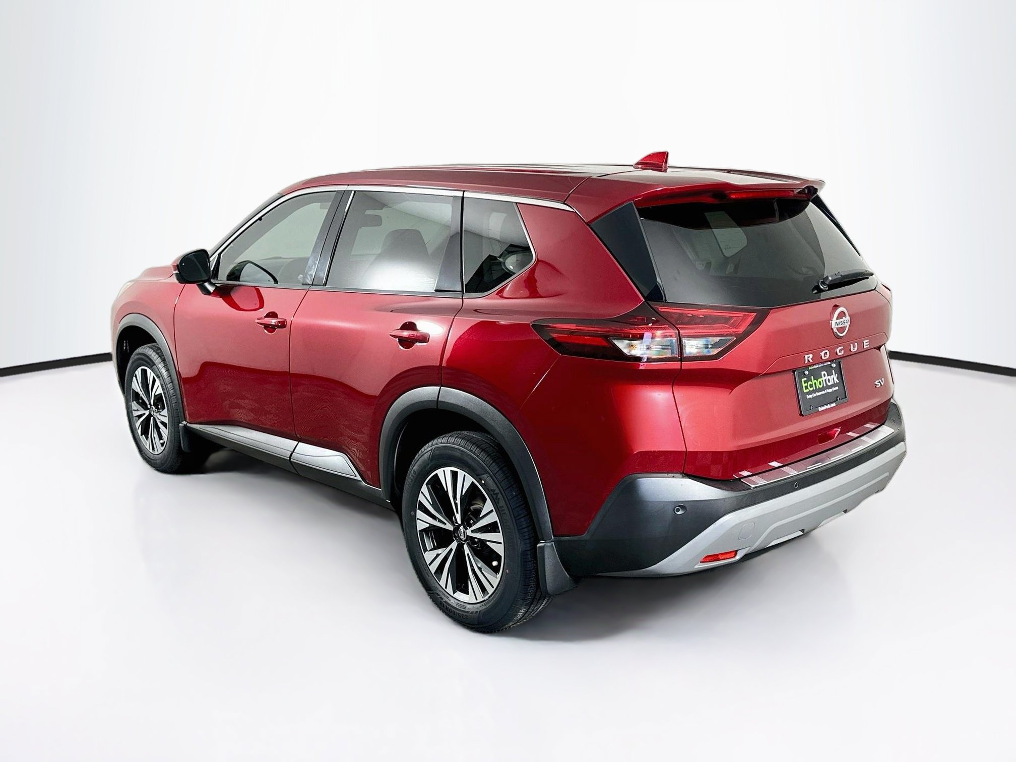 Used 2021 Nissan Rogue SV FWD image 5