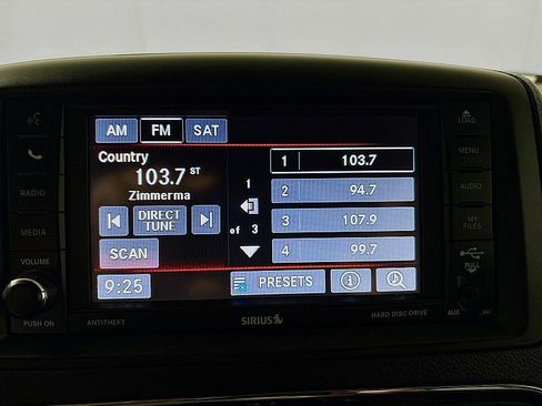 Used 2017 Dodge Grand Caravan SE image 14