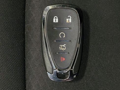Used 2025 Chevrolet Malibu LT FWD image 32