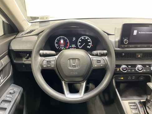 Used 2024 Honda CR-V EX image 15