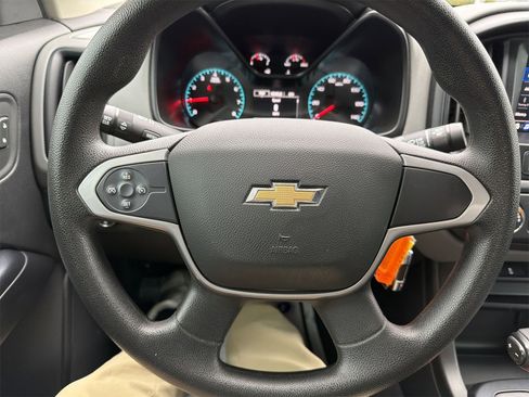 Used 2020 Chevrolet Colorado W/T w/ Custom Special Edition image 14