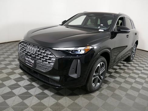 New 2025 Audi Q5 Premium image 7