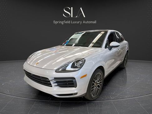 Used 2021 Porsche Cayenne Coupe AWD/4WD image 9