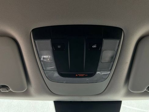 Used 2025 Kia Sportage LX image 16
