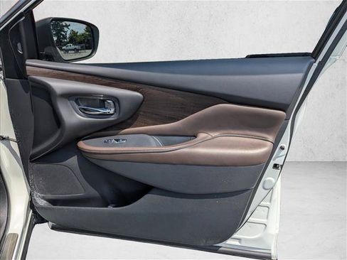 Used 2020 Nissan Murano Platinum w/ Cargo Package FWD image 26