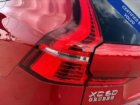 Certified 2024 Volvo XC60 T8 Core w/ Protection Package Premier image 39