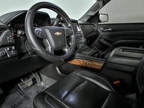 Used 2015 Chevrolet Tahoe LTZ AWD/4WD image 19