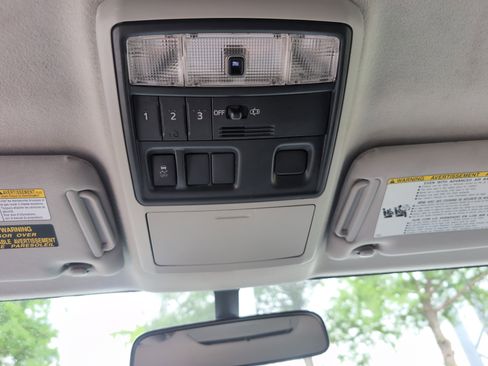 Used 2013 Toyota 4Runner SR5 RWD image 38