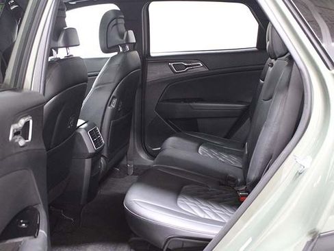 Used 2023 Kia Sportage X-Line w/ X-Line Premium Package AWD/4WD image 16