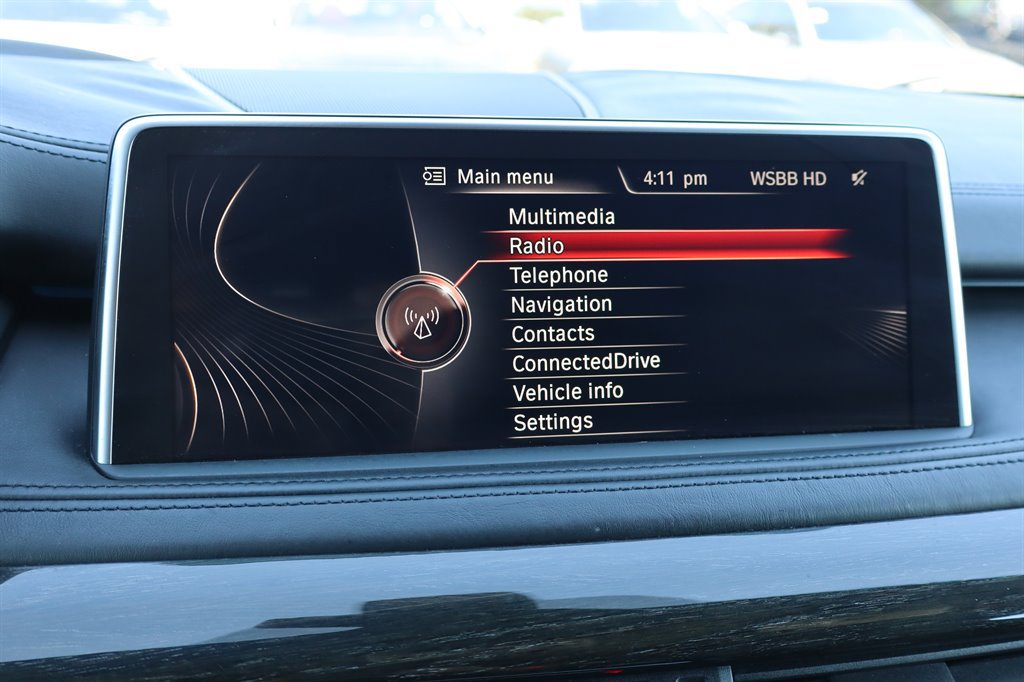 Used 2015 BMW X5 xDrive50i AWD/4WD image 24