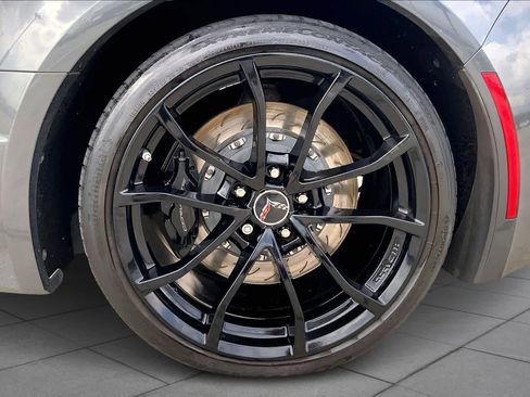 Used 2017 Chevrolet Corvette Grand Sport image 9