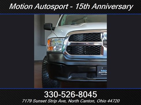 Used 2019 RAM 1500 Tradesman w/ Chrome Appearance Group AWD/4WD image 5