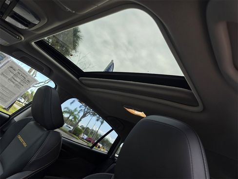 Used 2023 Subaru Crosstrek 2.5i Sport image 12