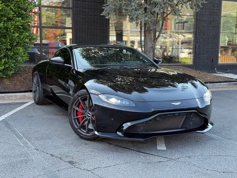 Used 2019 Aston Martin V8 Vantage Coupe RWD image 6