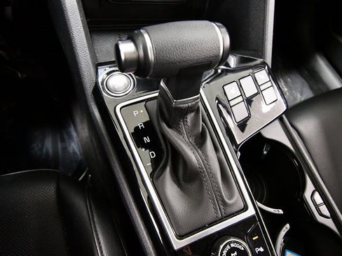 Certified 2025 Kia Sportage EX w/ Premium Package image 27