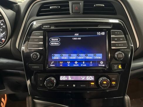 Used 2021 Nissan Maxima SR w/ Sport Mat Group FWD image 14