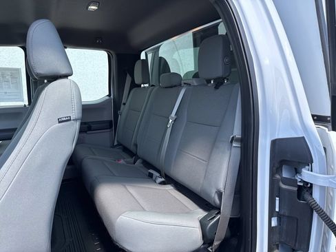Used 2017 Ford F250 XL w/ Power Equipment Group RWD image 20