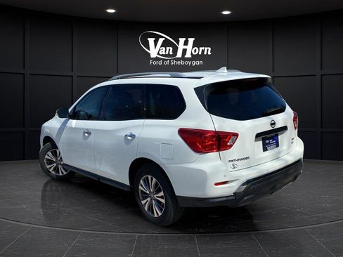 Used 2020 Nissan Pathfinder SV AWD/4WD image 5