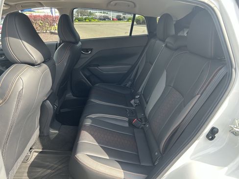 Used 2025 Subaru Crosstrek 2.5i Limited w/ Crosstrek Mirror Package image 23