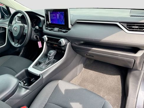 Used 2023 Toyota RAV4 LE image 34