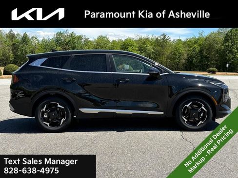 New 2026 Kia Sportage EX FWD image 6