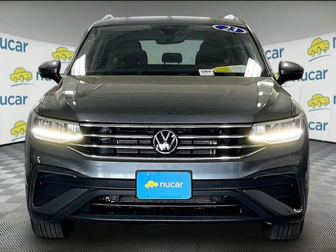 Certified 2023 Volkswagen Tiguan SE AWD/4WD image 2