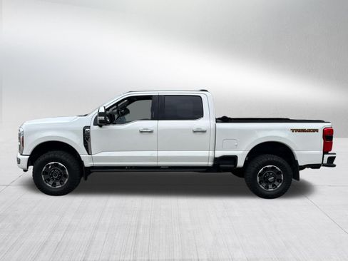 Used 2024 Ford F250 Platinum w/ Tremor Off-Road Package AWD/4WD image 4