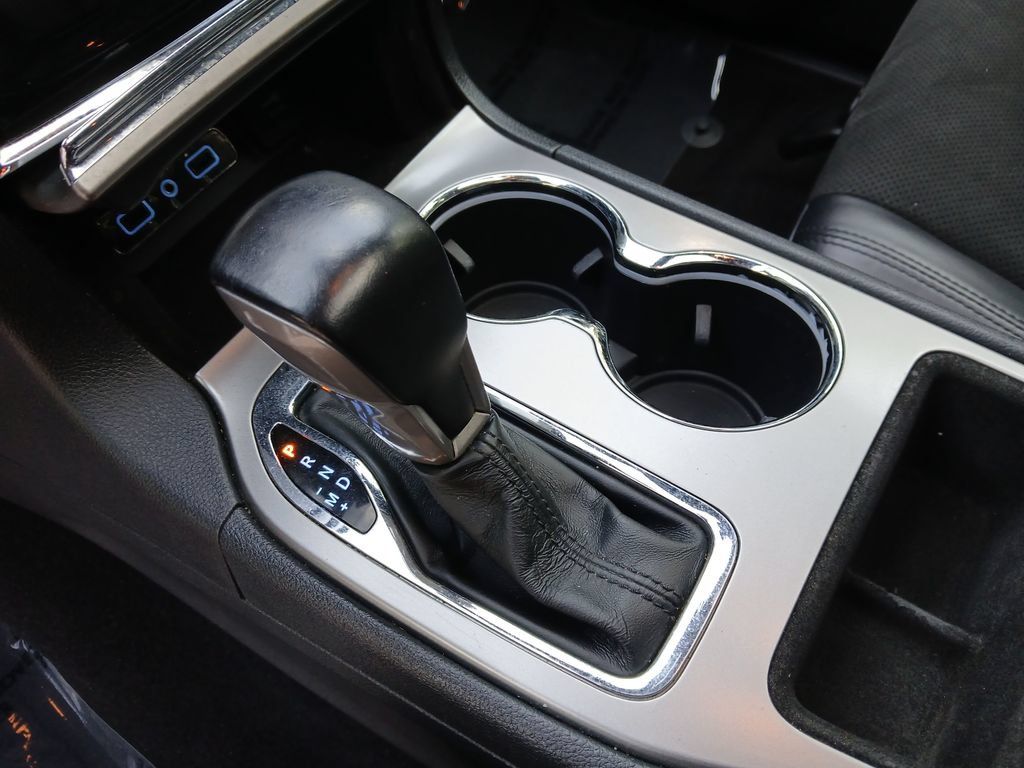 Used 2020 Jeep Grand Cherokee Altitude AWD/4WD image 45