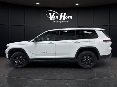 Used 2024 Jeep Grand Cherokee L Limited w/ Luxury Tech Group II AWD/4WD image 4