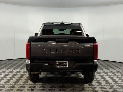 Used 2026 Toyota Tundra SR5 w/ SR5 Convenience Package AWD/4WD image 7