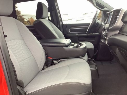 Used 2024 RAM 2500 Big Horn w/ Bed Utility Group image 36