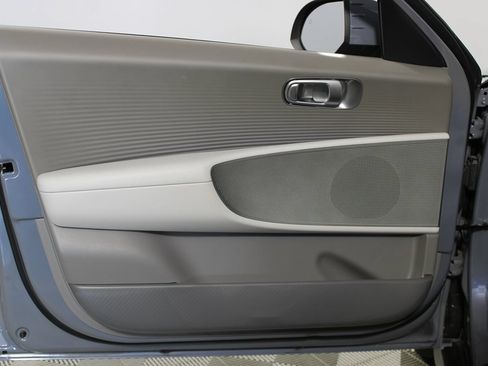 Used 2023 Hyundai Ioniq 6 SEL RWD image 6