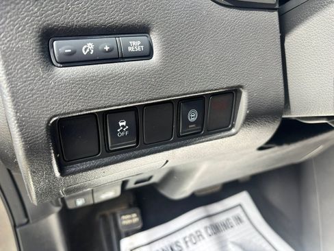 Used 2021 Nissan Murano SV AWD/4WD image 40