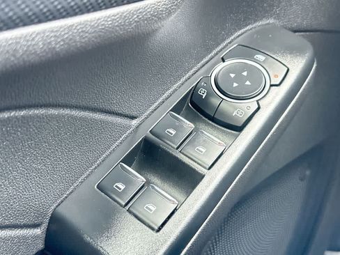 Used 2025 Ford Escape ST-Line AWD/4WD image 21