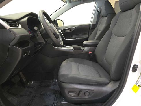 Used 2023 Toyota RAV4 XLE AWD/4WD image 21