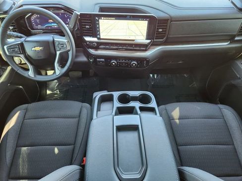 Certified 2025 Chevrolet Silverado 1500 LT AWD/4WD image 26