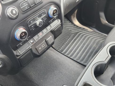 Used 2020 GMC Sierra 1500 Elevation w/ Elevation Value Package RWD image 18