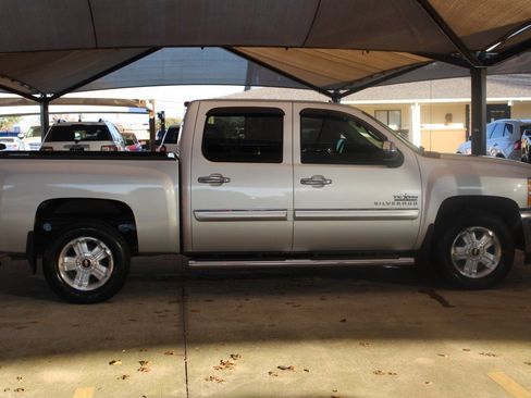 Used 2012 Chevrolet Silverado 1500 LT image 13