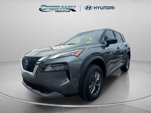 Used 2023 Nissan Rogue S AWD/4WD image 3