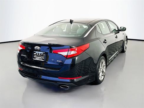 Used 2013 Kia Optima SX w/ Chrome Limited Pkg image 7