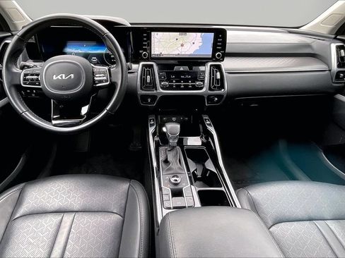 Used 2023 Kia Sorento SX AWD/4WD image 16