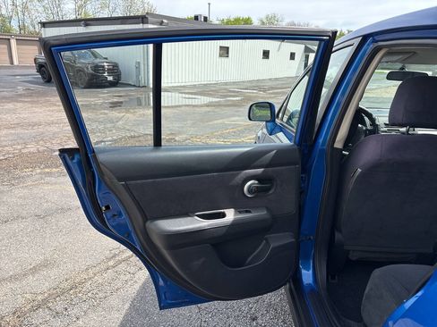Used 2007 Nissan Versa 1.8 S w/ PWR Pkg FWD image 19