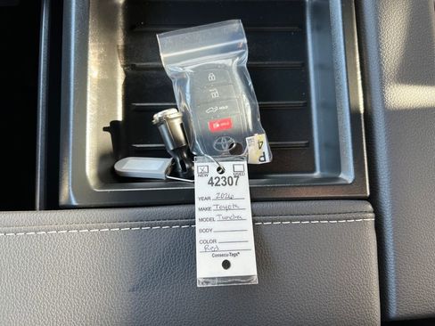 New 2026 Toyota Tundra Limited image 28