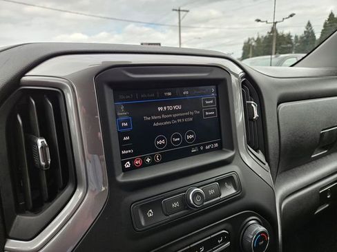 Used 2022 Chevrolet Silverado 1500 Custom Trail Boss w/ Midnight Edition AWD/4WD image 29